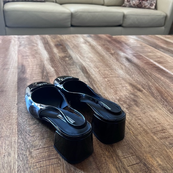 Prada black triangle logo slingback block heel in size 40 - Picture 4 of 8